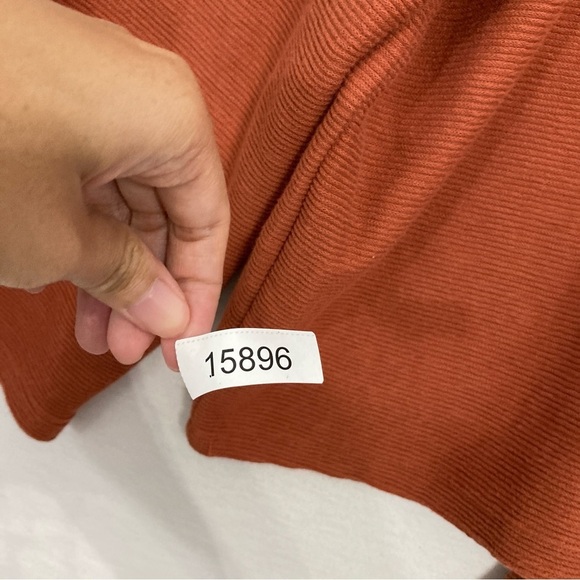 New Madewell Burnt Orange Tie Front Knit V Neck Relaxed Fit Pullover Top XXL - Picture 9 of 9